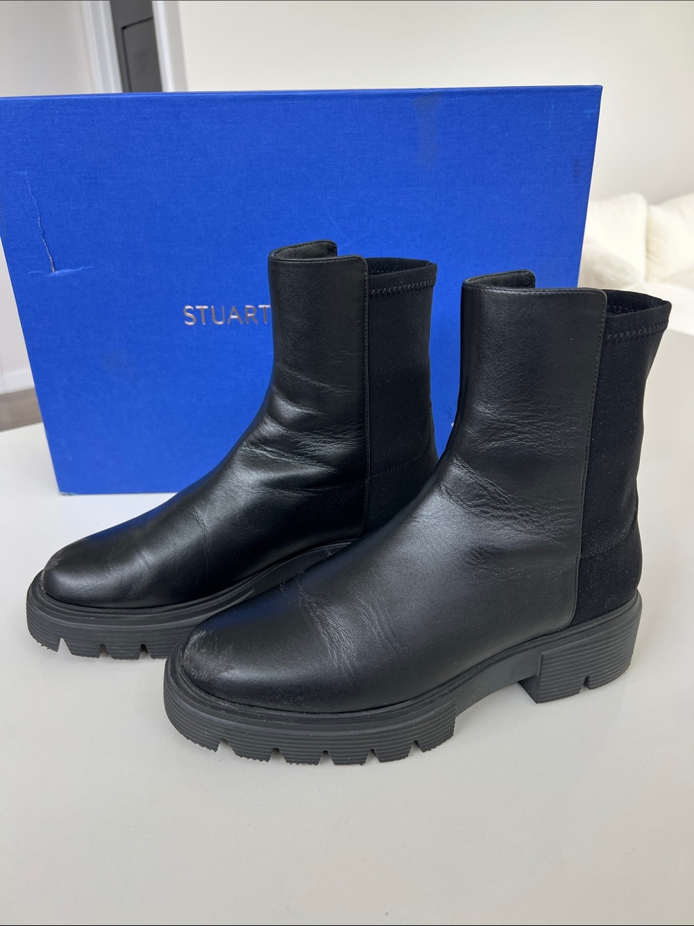 Stuart Weitzman nolita black leather stretch booties ankle boots size 8